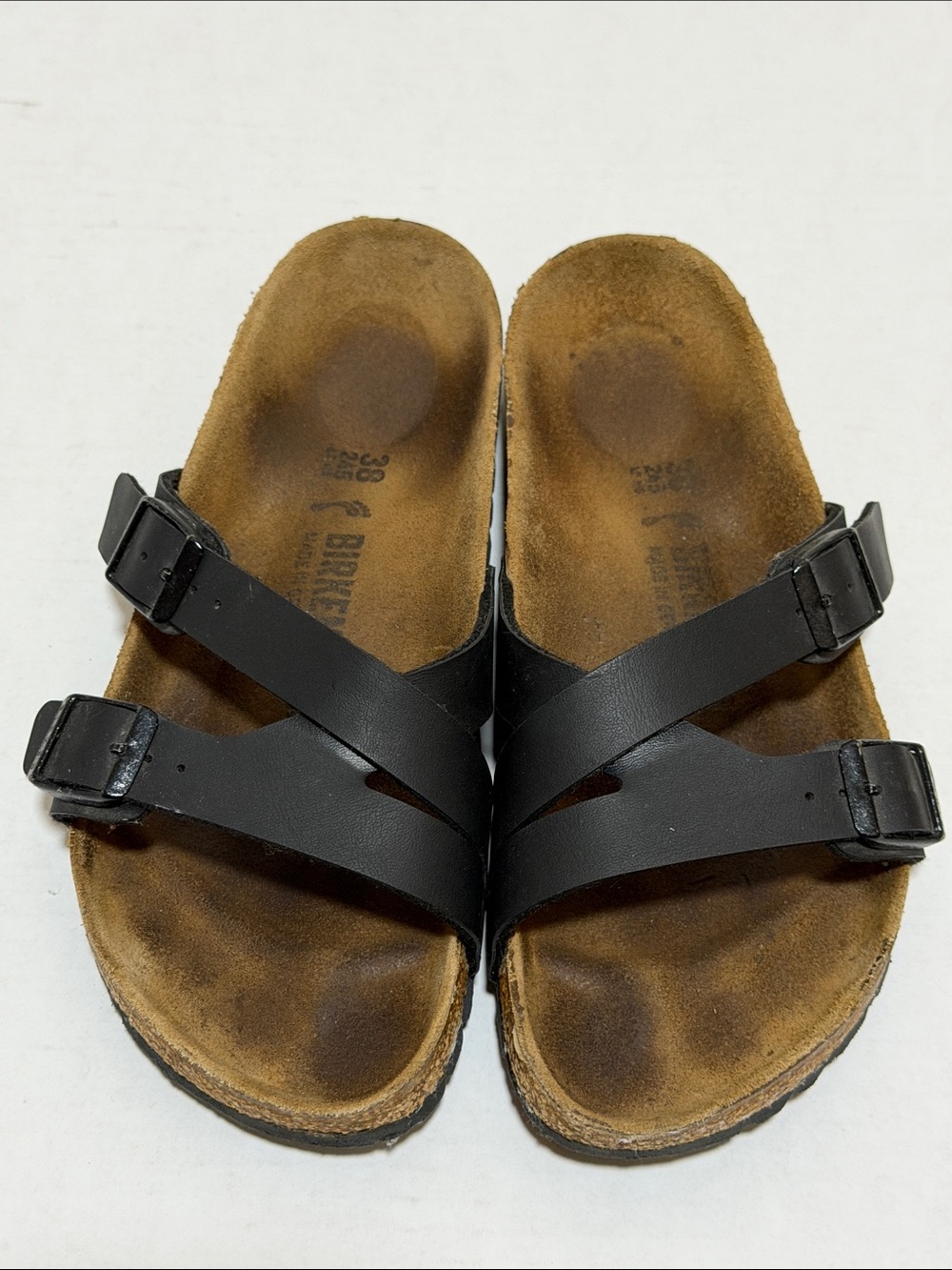 Birkenstock Yao White Sandal - Size 38 (7-7.5)